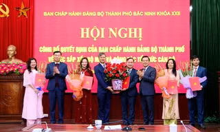 Thành ủy Bắc Ninh hợp nhất Ban Tuyên giáo với Ban Dân vận và công tác cán bộ. Ảnh: Mạnh Tùng.