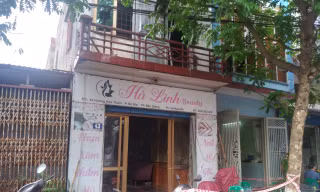 Ngôi nhà bị cháy. Ảnh: Nguyễn Thắng.