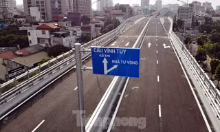 Đường Vành đai 2 trên cao được thông xe vào sáng thứ 2 (9/11) tuần sau. 