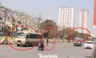 Tận thấy bến cóc, xe dù náo loạn đường phố Hà Nội