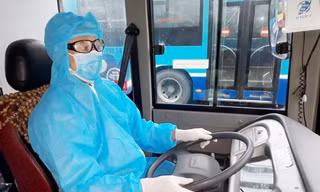 Hoạt động vận tải trong đó có VTHKCC đag gặp nhiều khó khăn do COVID.