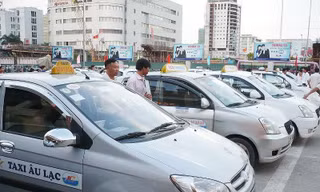 Quy hoạch số lượng taxi Hà Nội bị vỡ trận vì số lượng xe để gia tăng quá nhiều. Ảnh: A.T