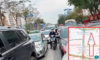 Ùn tắc kéo dài bất thường tại nút giao Giải Phóng - Đại Cồ Việt