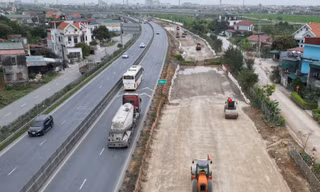 Cận cảnh công trường mở rộng cao tốc Cao Bồ - Mai Sơn lên 6 làn xe