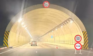 Hầm Tam Điệp giảm tốc độ còn 50 km/h, lái xe lo 'dính' phạt nguội
