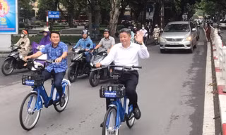 Hà Nội đồng ý làm làn đường dành riêng cho xe đạp 