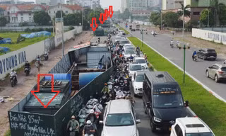 Nhiều “lô cốt” dự án nước thải vắng công nhân, gây tắc đường