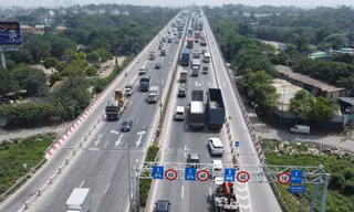 Cầu Thanh Trì được mở rộng thêm một làn ô tô để giảm ùn tắc