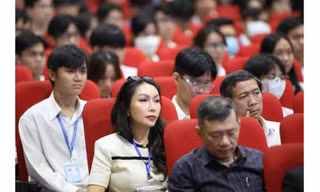 Các trường đại học đang cần bao nhiêu tiến sĩ?