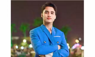 Hồ Văn Kãnh: Ca sĩ có hành trình tuổi trẻ nhiều nỗ lực được tặng huy hiệu Chiến sĩ Trường Sa