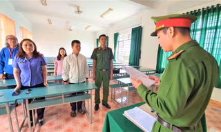 Khởi tố một Phó hiệu trưởng ký hồ sơ khống thanh toán hợp đồng tuyển sinh