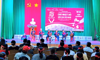 Chủ nhật Đỏ tại 'thủ phủ cà phê': Bữa tiệc âm nhạc đậm chất Tây Nguyên