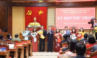Công bố nhân sự chủ chốt HĐND tỉnh, Uỷ viên UBND tỉnh Đắk Lắk