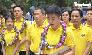 Gương mặt trẻ Việt Nam tiêu biểu 2021 dâng hương báo công các Vua Hùng