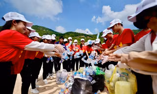 Lễ phát động hưởng ứng chiến dịch bảo vệ môi trường biển với thông điệp Giấc mơ xanh tại Phú Yên