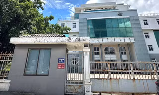 Bình Dương nói về việc đấu giá trụ sở cũ