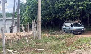 Nam thanh niên tử vong bất thường bên lề đường
