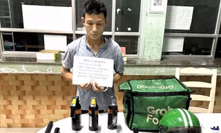 Vây bắt tên trộm xịt hơi cay vào cảnh sát rồi nhảy vào công ty trốn
