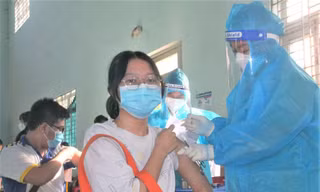 Bình Dương ghi nhận thêm 627 ca mắc mới COVID-19