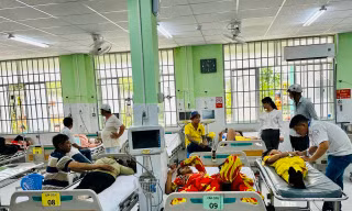Sở Y tế Bình Dương nói về vụ 49 người nhập viện sau khi ăn bánh mì