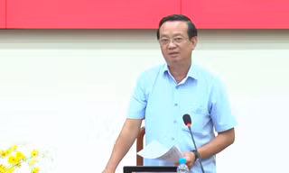 Phê chuẩn chức vụ Phó chủ tịch tỉnh Bình Dương đối với ông Bùi Minh Thạnh