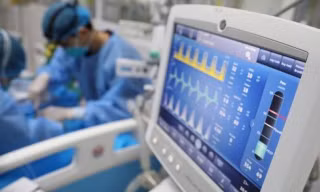 Bình Dương: 9 ca mắc COVID-19 phải thở máy