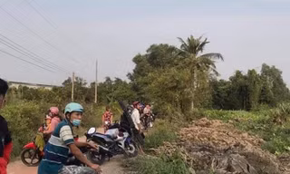 Phát hiện thi thể nữ giới buộc vào can nhựa trôi trên sông