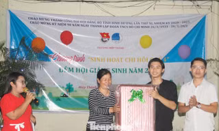 Giáng sinh ấm áp với thanh niên công nhân và sinh viên Bình Dương