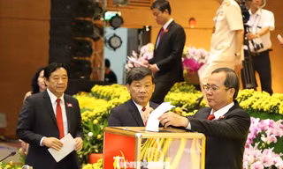 Hai tân Phó Bí thư Tỉnh ủy Bình Dương là ai?