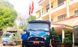 Kiều bào ở Úc đấu giá sen Việt hỗ trợ người dân vùng ‘tâm dịch’ TPHCM