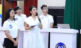 Chinh phục tiếng Anh phiên bản Đường lên đỉnh Olympia thu hút giới trẻ 