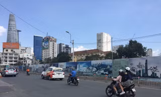 'Ông lớn' Bitexco: Từ siêu dự án đến đất 'kim cương' đều quây tôn