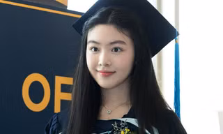 Con gái cao 1,73 m của MC Quyền Linh