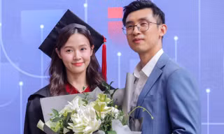 Midu tốt nghiệp thạc sĩ loại giỏi
