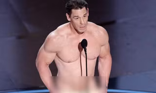 Màn khỏa thân của John Cena giúp Oscar tăng 19,5 triệu người xem