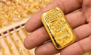 Giá vàng thế giới, USD giảm đột ngột 