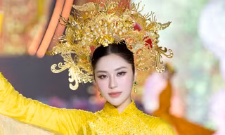 Người đẹp tôn vinh nghề nuôi tằm, dệt lụa truyền thống tại Lễ hội Áo dài TPHCM