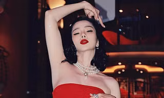 Chị đẹp Lệ Quyên mất bình tĩnh