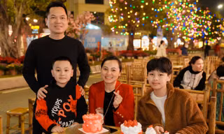 'Xin vía' ngày Valentine, giới trẻ đổ về Ocean City tận hưởng thiên đường tình yêu ngọt lịm tim