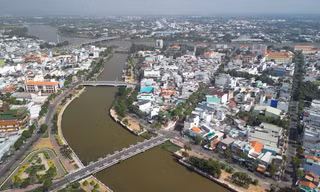 Nhiều xã của 3 huyện sẽ nhập về TP.Tân An (Long An) trong tương lai