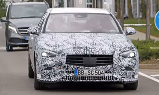 Rò rỉ ảnh chạy thử của Mercedes-Benz C-Class thế hệ mới 