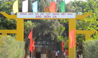Cưỡi sóng Biển Đông ra Sơn Ca tuần tra cùng lính đảo
