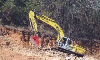 Hiểm họa phá núi xây biệt thự