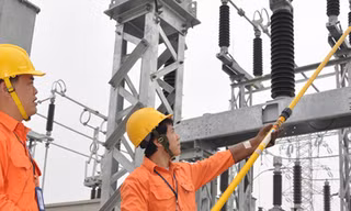 Việc công khai giá thành sản xuất điện là đòi hỏi chính đáng của người tiêu dùng