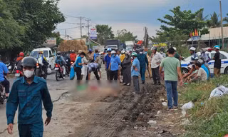 Va chạm với xe tải, nữ sinh tử vong thương tâm
