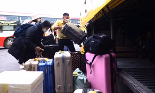 28 tháng Chạp, bến xe Hà Nội 'hạ nhiệt' trong ngày làm việc cuối cùng của năm