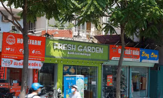 Sau 5 năm, tuyến phố 'đồng bộ' biển hiệu, quảng cáo Lê Trọng Tấn giờ ra sao?