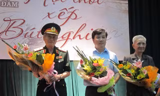 ‘Một thời xếp bút nghiên’