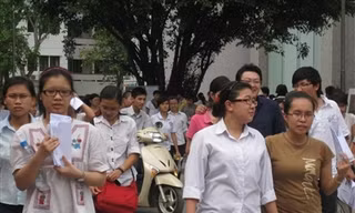 Thí sinh thi vào ĐH Ngoại thương năm 2010