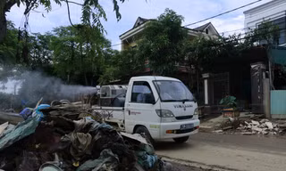 Y tế Yên Bái đi từng nhà, vào từng thôn phun khử khuẩn phòng chống dịch bệnh sau bão lũ
